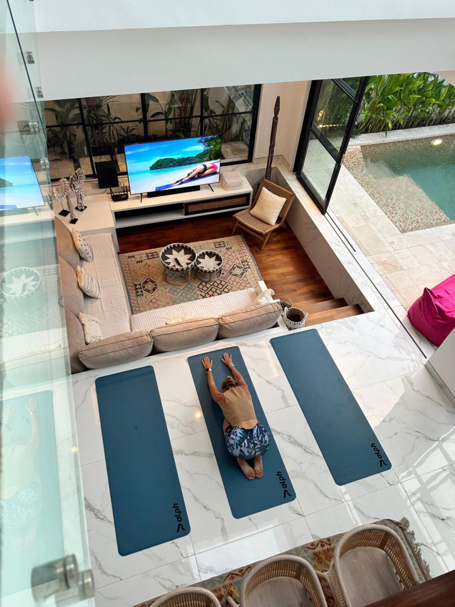 Luxury Villa Devina I Seminyak I Yoga & Gym Exterior foto